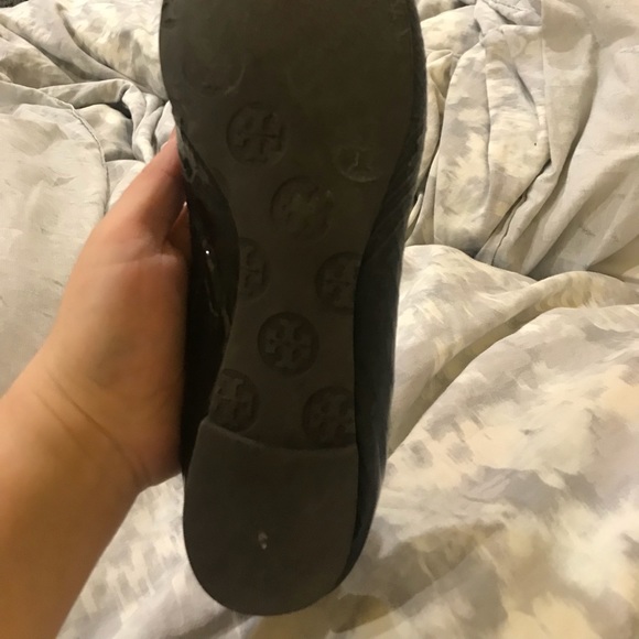 Shoes - Picture 2 of 4